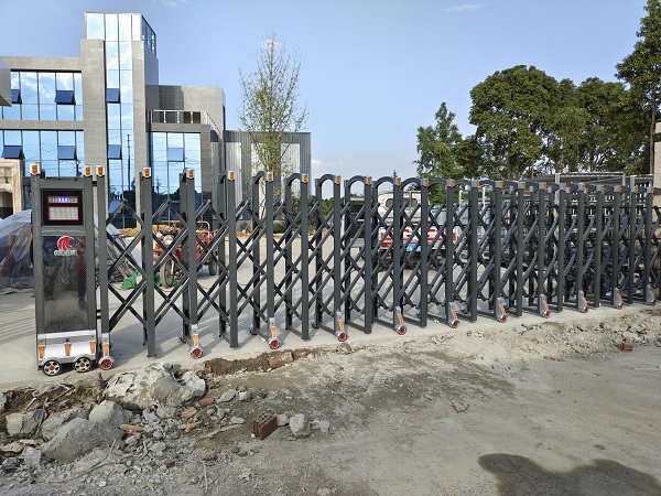 四川电动伸缩门厂家