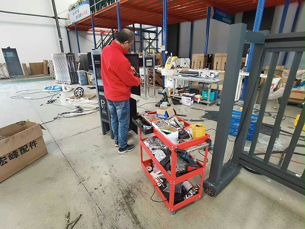 成都铝合金伸缩门厂家