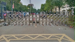 有轨伸缩门、无轨伸缩门及安装注意事项