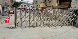 捷鹰智能科技帮助新都大丰小学安装10.5米伸缩门