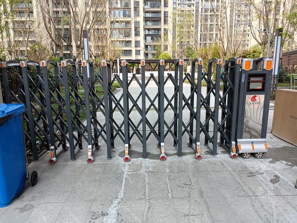 四川电动伸缩门厂家