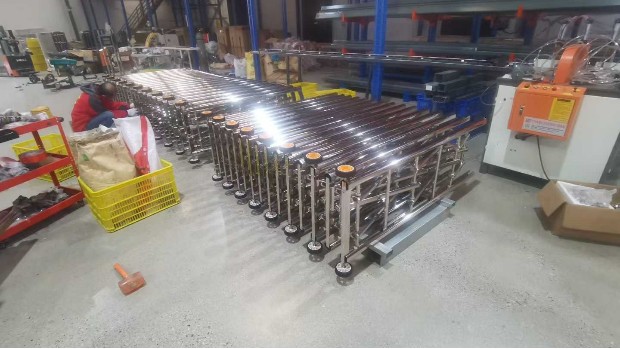 泸州江阳区企业大门优选：不锈钢伸缩门定制方案