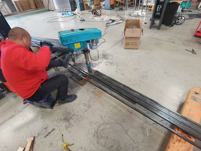 成都铝合金伸缩门厂家